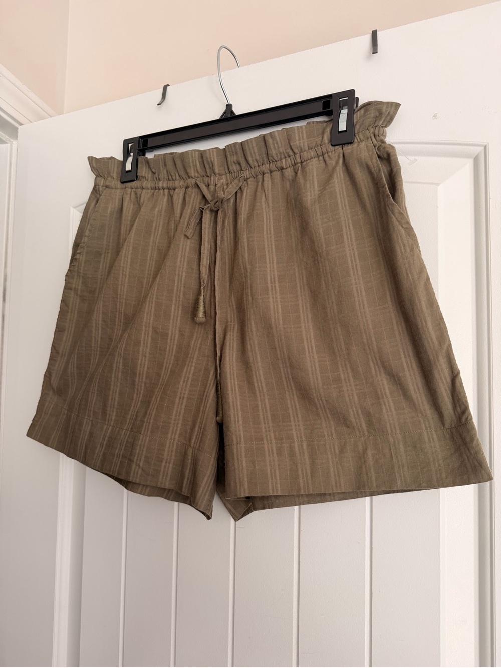 Shore Shannon Shorts – Leaf Gingham – Size XS – NWT - Picture 3 of 7